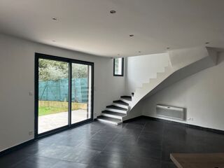  Villa � louer 3 pi�ces 74 m� Valbonne