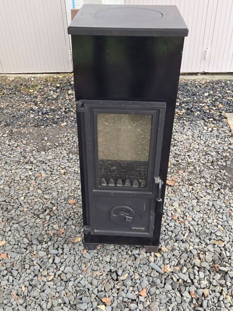 Poêle à bois Supra 7kw 200 Argentat (19)
