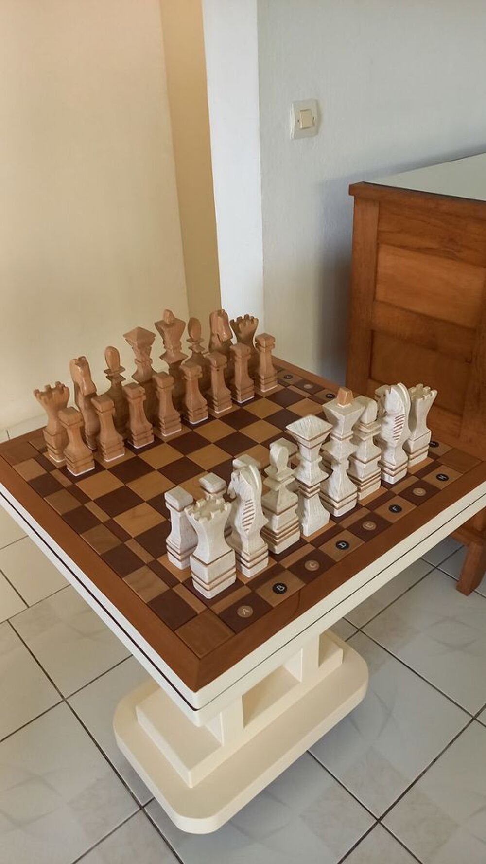 Jeu d &eacute;checs fait main Jeux / jouets