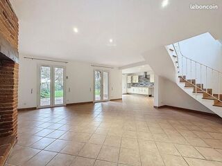  Maison � vendre 8 pi�ces 215 m�