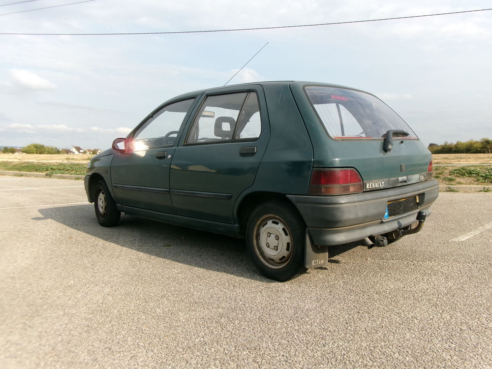 Clio 1.1 RN 1992 occasion 78410 Aubergenville