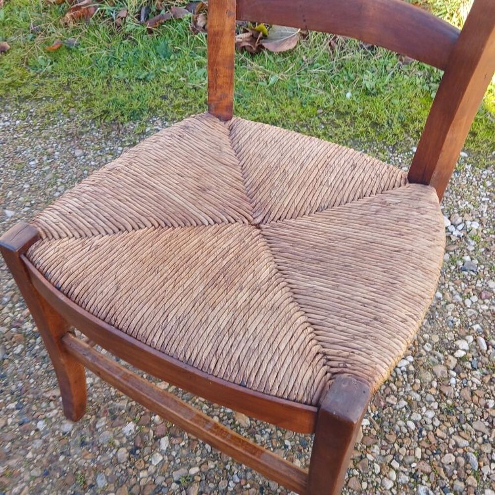 chaise ancienne d'allaitement 