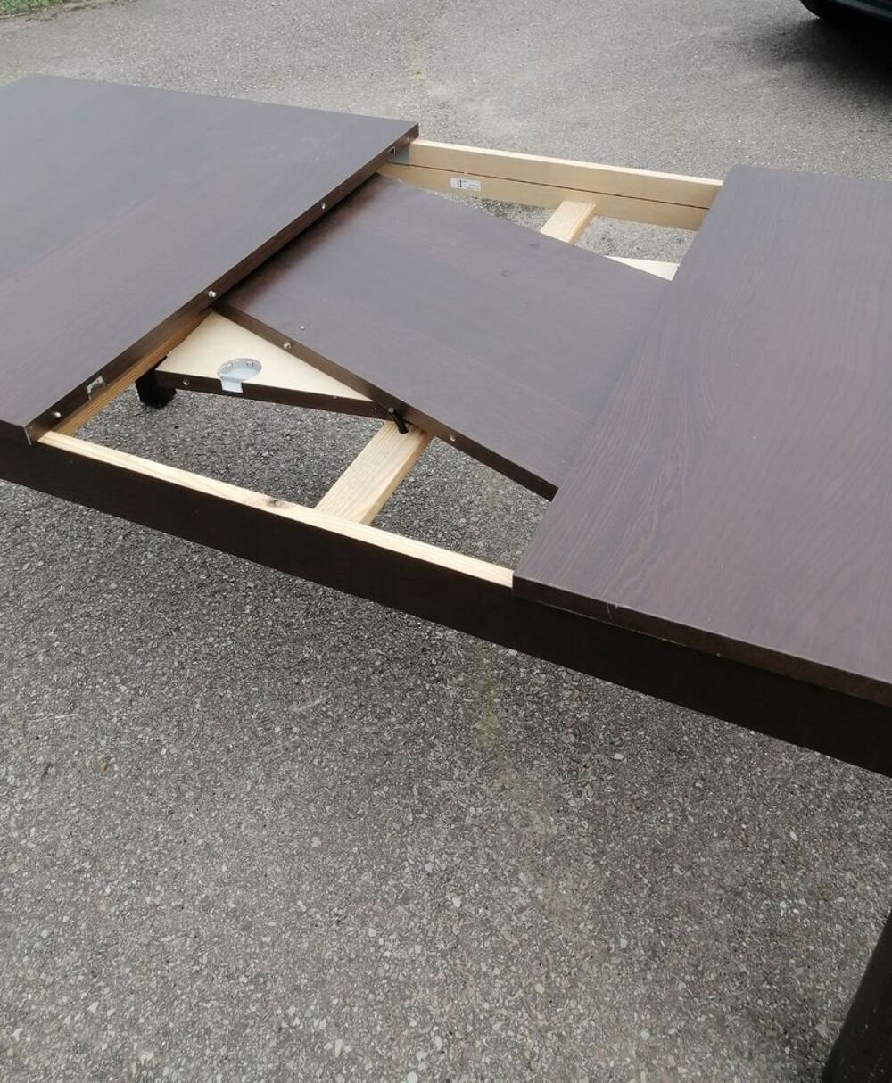 Table de salle &agrave; manger avec rallonge. int&eacute;rieur x2 Meubles