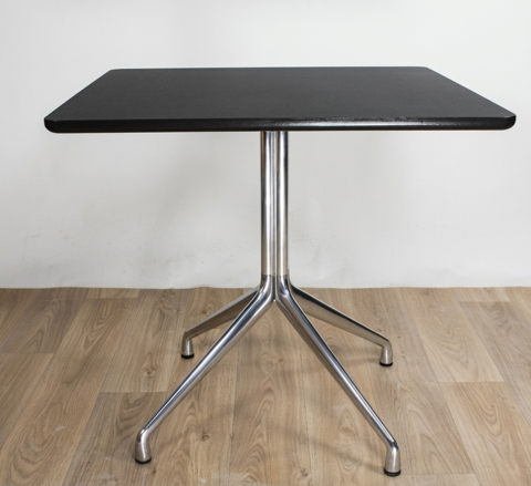 Table HAY  About a Table  AA15 noir carré par Hee Welling 650 Malataverne (26)