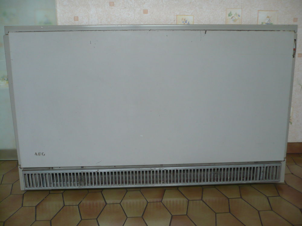 3 radiateurs accumulation triphas&eacute; Electroménager