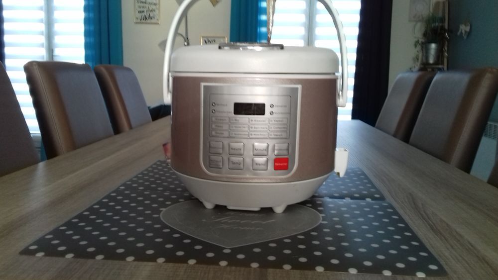 robot cuiseur Electroménager
