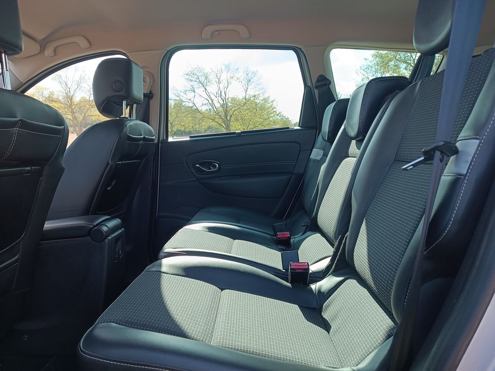Sc&eacute;nic III Scenic dCi 130 Energy FAP eco2 SL Lounge 2015 occasion 42170 Chambles