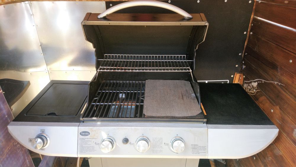 Combin&eacute; Barbecue-plancha Cuisine