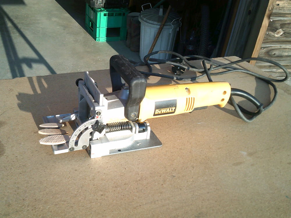 Lamelleuse Dewalt Bricolage