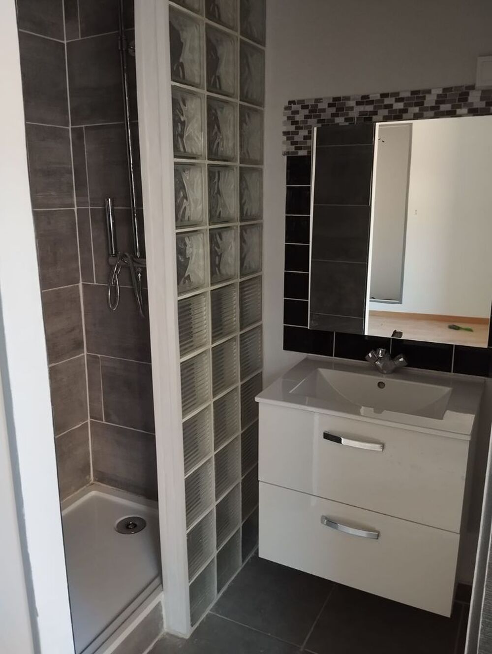 Location Appartement T2 meublé & cosy - Centre piéton Saint-Chamond (2 min Mairie Saint-chamond