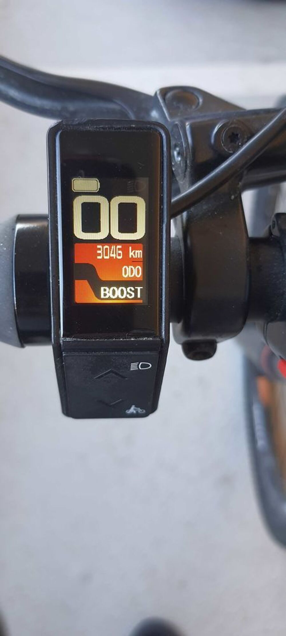 velo vtt electrique avec facture Vélos