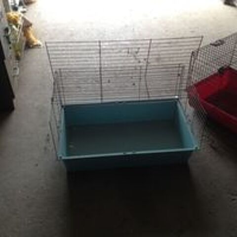   cage a lapin 10 euros la cage  