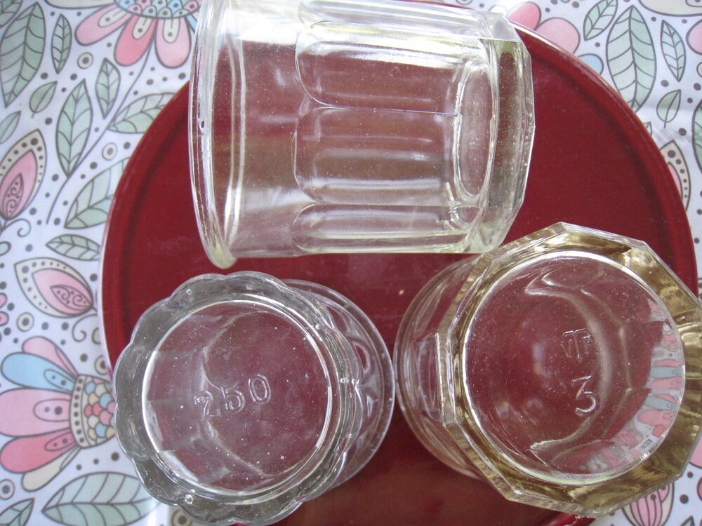 Pots confiture d&eacute;but XXe coniques &agrave; facettes Cuisine