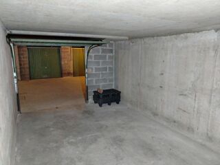 Location Parking/Garage Grand Garage Thiers