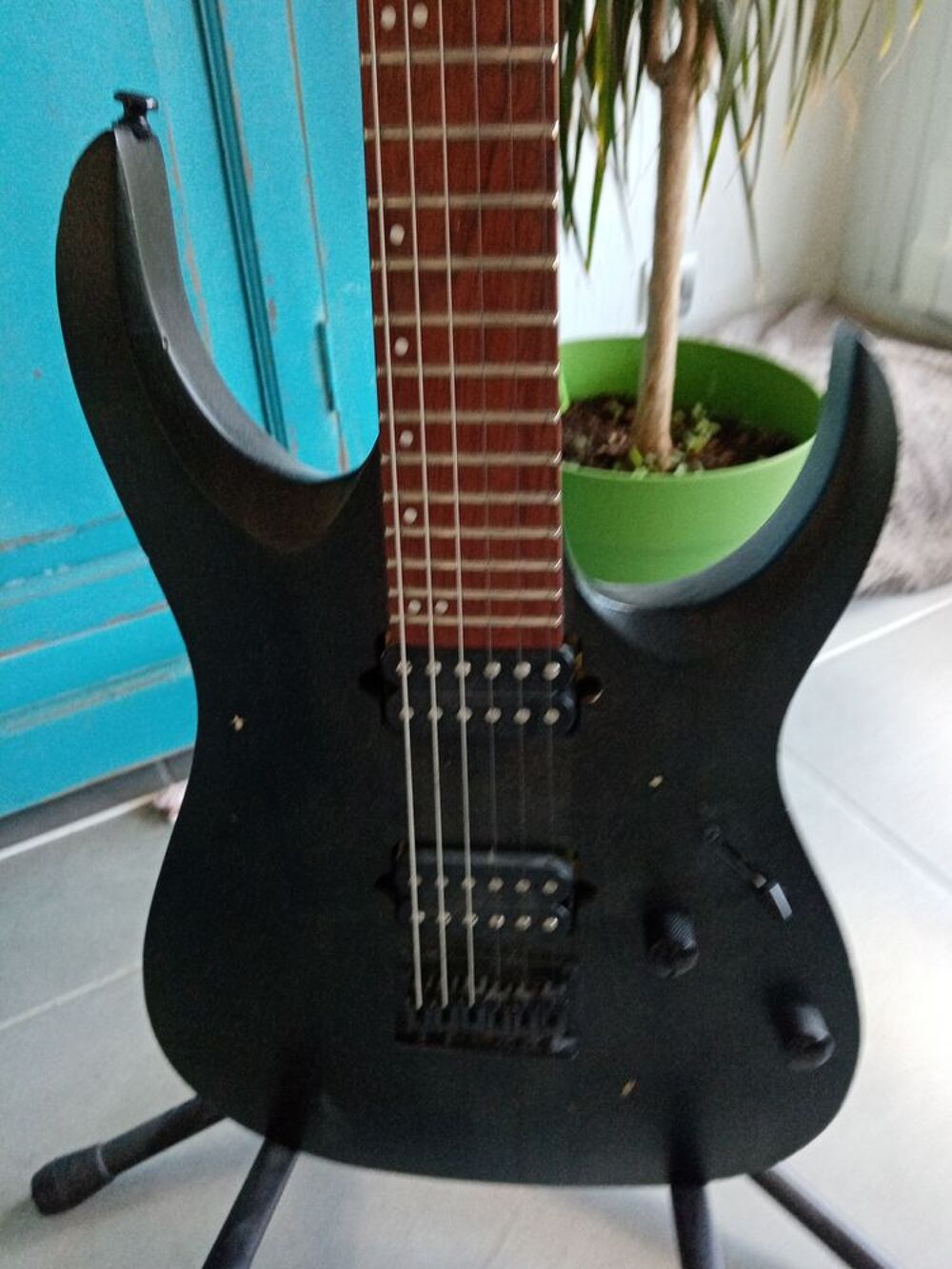 guitare &eacute;lectrique Instruments de musique