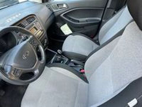 i20 1.1 CRDi 75 Intuitive 2015 occasion 60700 Sacy-le-Grand