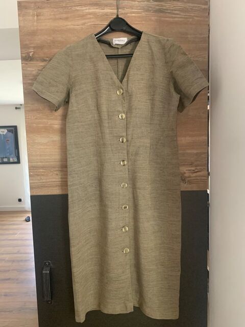 Robe d' été femme     Caroll - Paris    25 Saleilles (66)