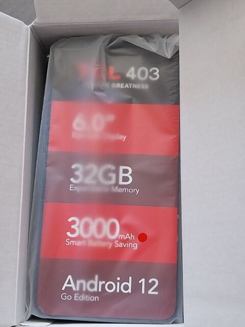 Smartphone TCL 403 Neuf Jamais utilis� BOUYGUES 65 Montigny-sur-Avre (28)