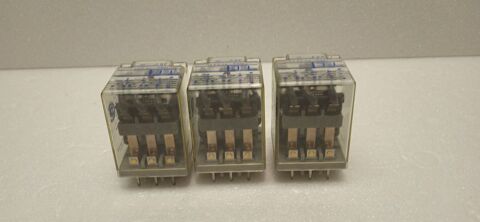 3 relais 48Vcc 3RT 5A 240V 20 Plaisir (78)