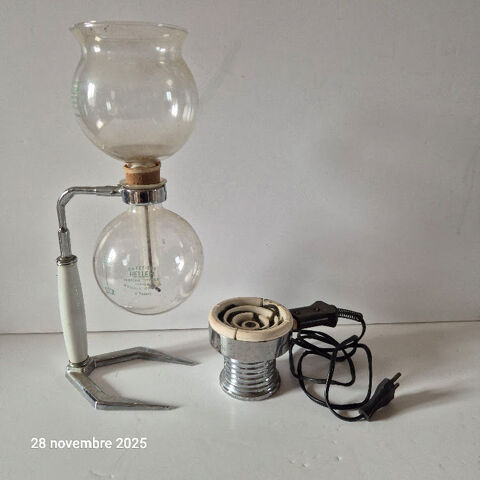 Très belle cafetière Hellem en verre Pyrex, support métal et 45 Saumur (49)