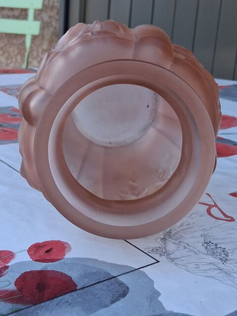 Vase opaline rose Vaugneray (69)