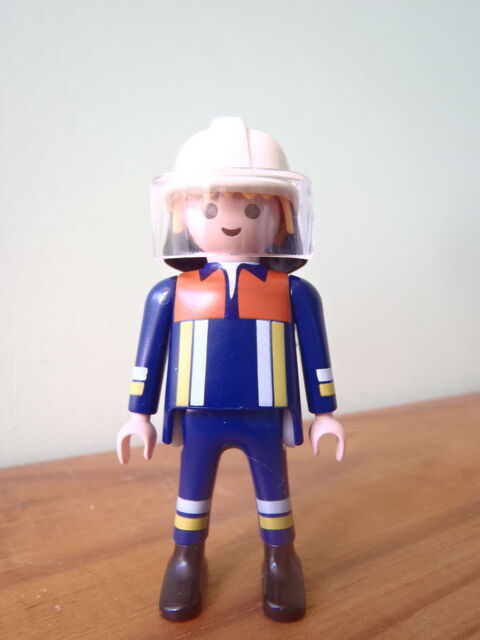 Playmobil : pompier r�f 4914 ( figurine ) 3 Limoges (87)