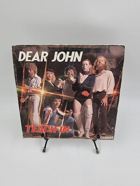 Vinyle 45 tours Dear John : Teach in avec fourreau	 2 Vulbens (74)