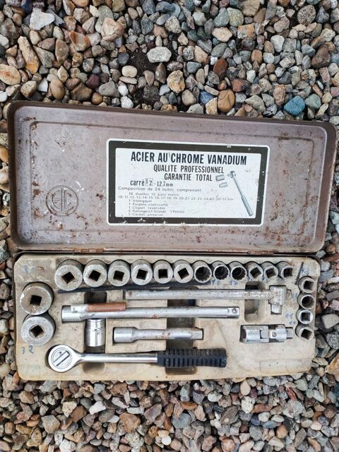 a  saisir caisse a outils 40 Mer (41)