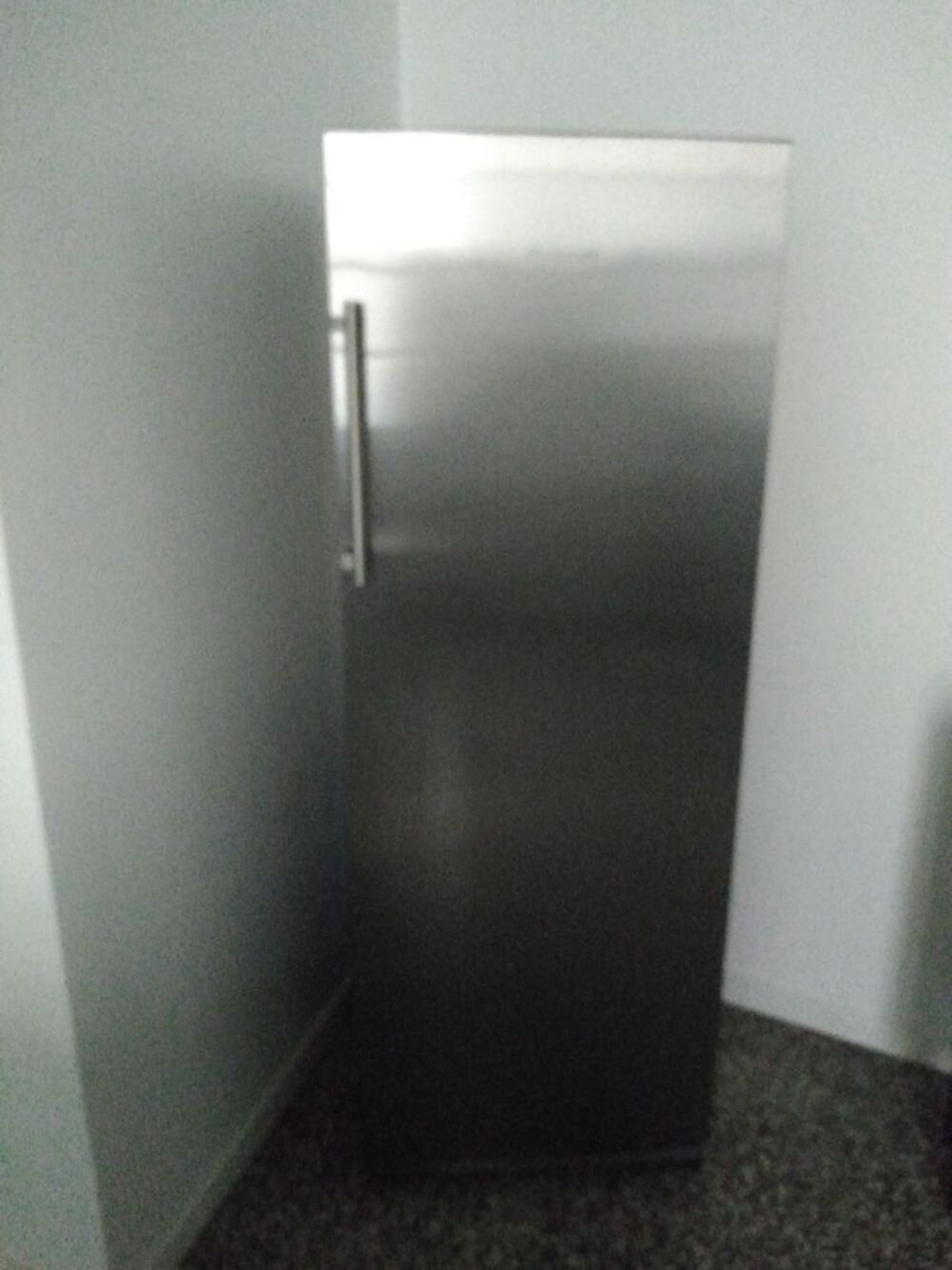 frigidaire et miroir NEUF Cuisine