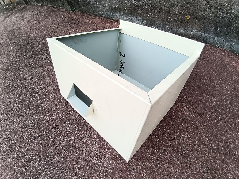 R&eacute;cuperateur d,eau en acier pour tuyau diam 90 mm ORLEANS
Bricolage
