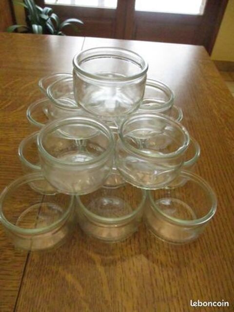 Lot de 50 petits pots en verre hauteur 4,5 diam�tre 6,5 cm 0 M�rignies (59)
