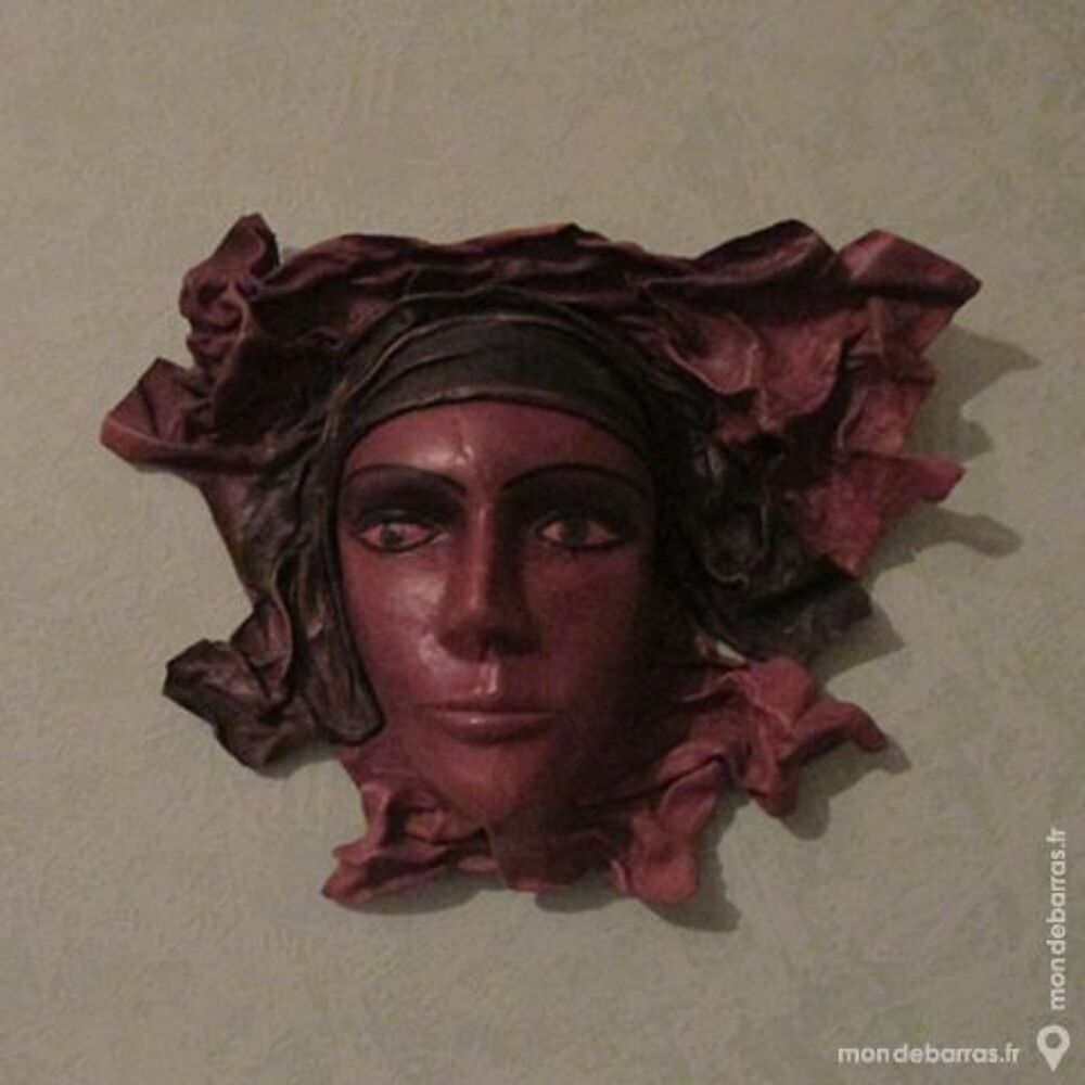 MASQUE EN CUIR MARRON Décoration