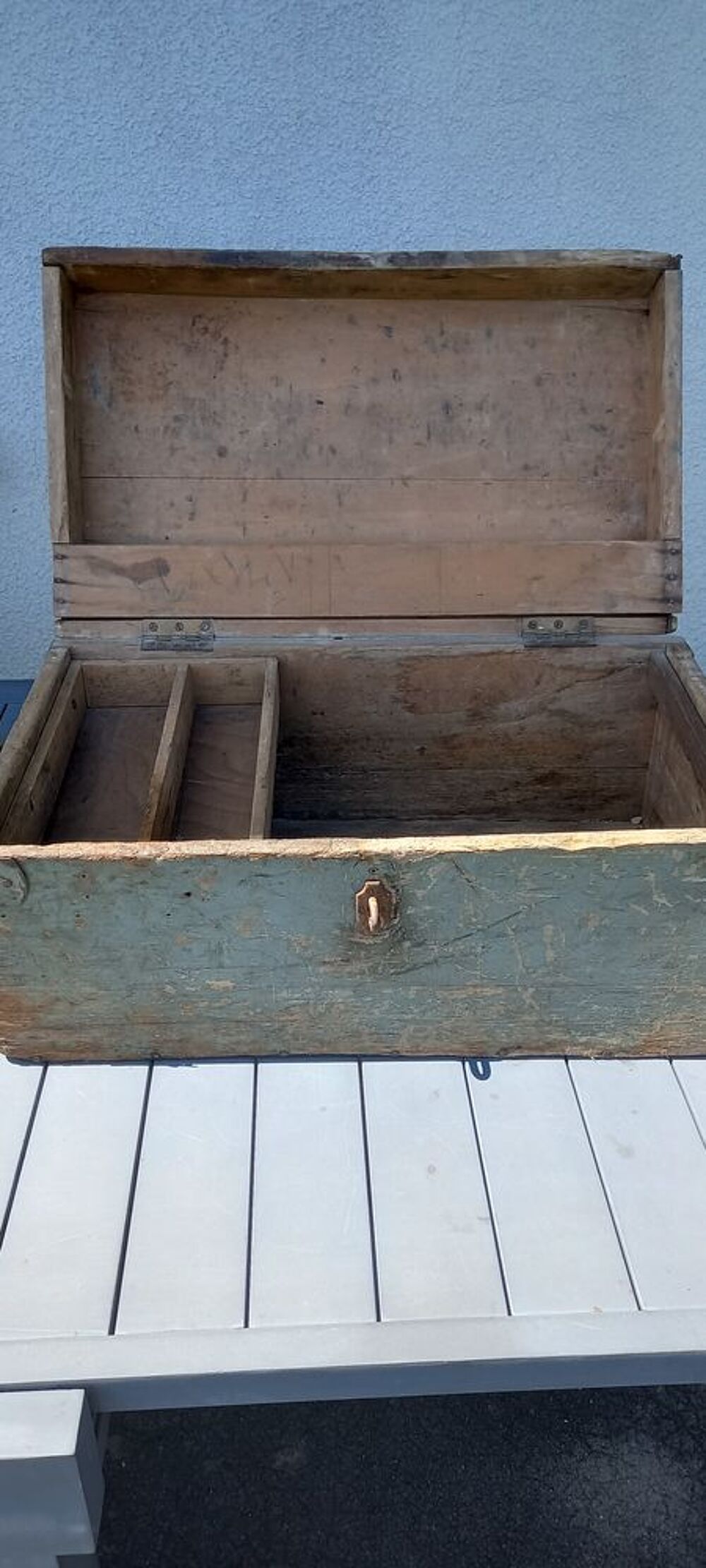 Ancienne caisse d'outillage professionnelle vintage 