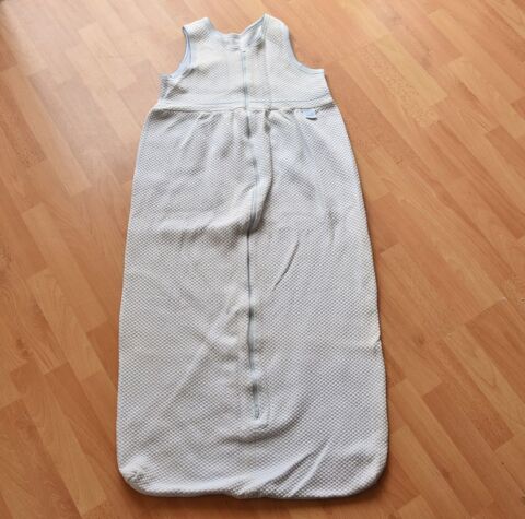 Gigoteuse / Turbulette / Douillette RED CASTLE. 105cm. 25 Gujan-Mestras (33)