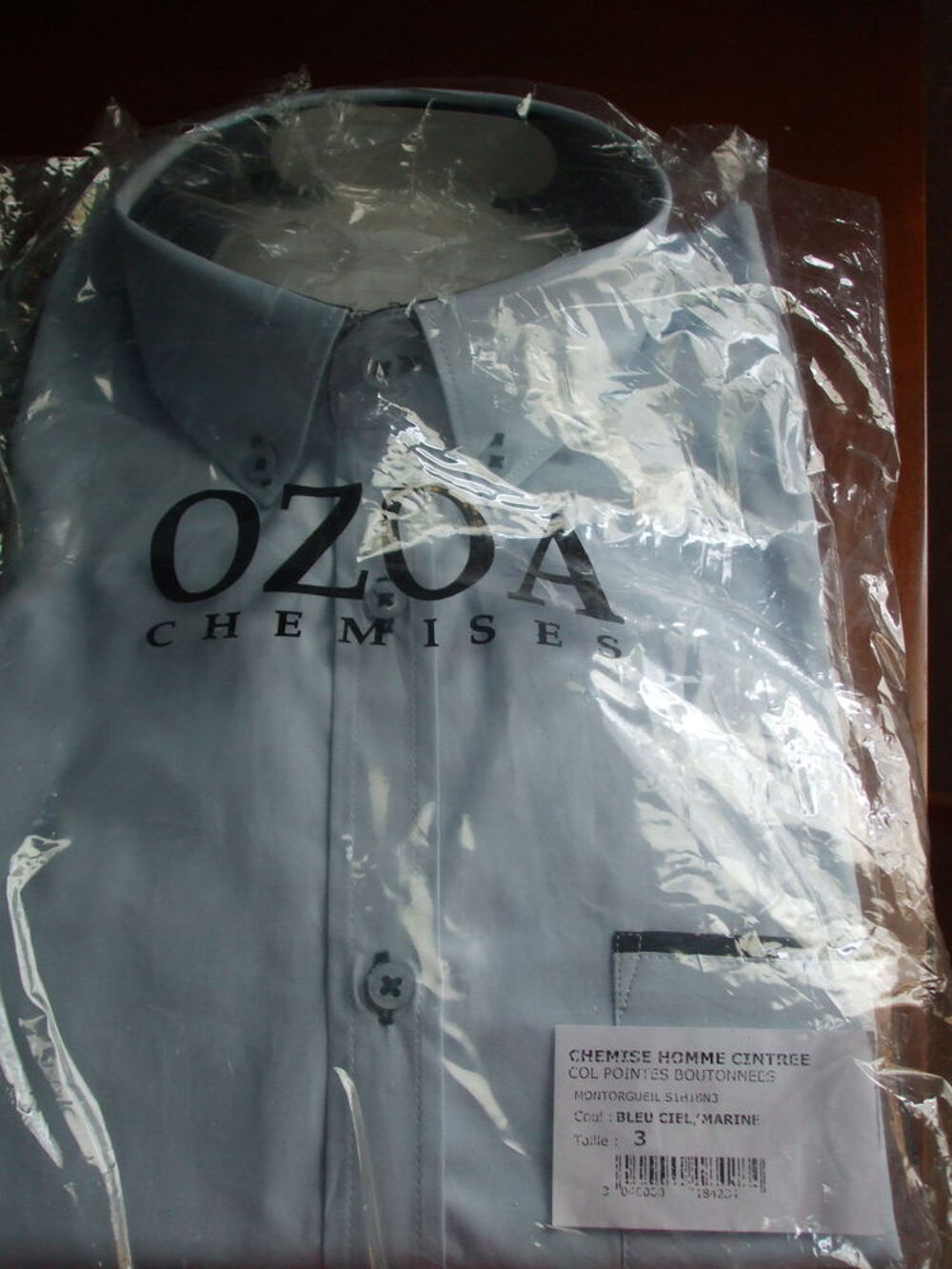  chemise OZOA neuve
Vtements