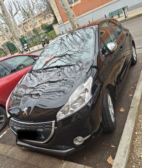 Peugeot 208 1.6 e-HDi 92ch BVM5 Style