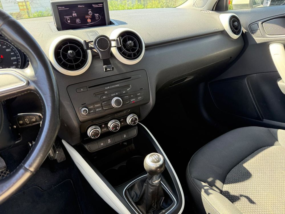 A1 1.6 TDI 90 Ambition Luxe 2013 occasion 27620 Gasny