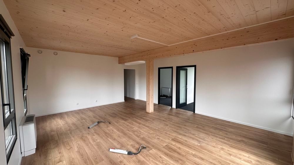   Magnifique Bureaux 160m2 aménagés 