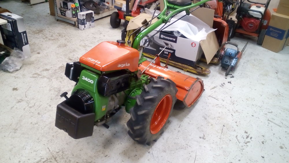 MOTOCULTEUR Jardin