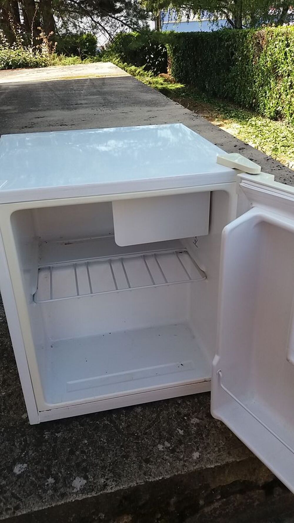 FRIGIDAIRE Electroménager
