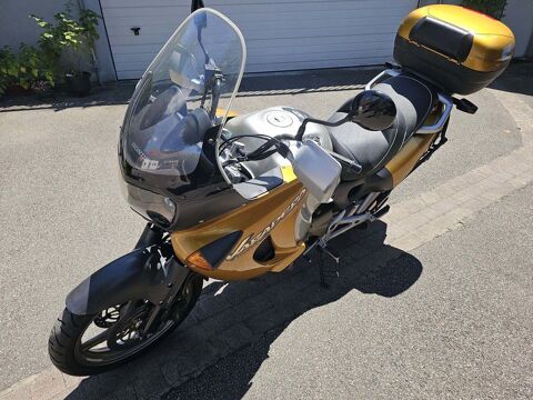 Moto HONDA 1999 occasion Muespach 68640