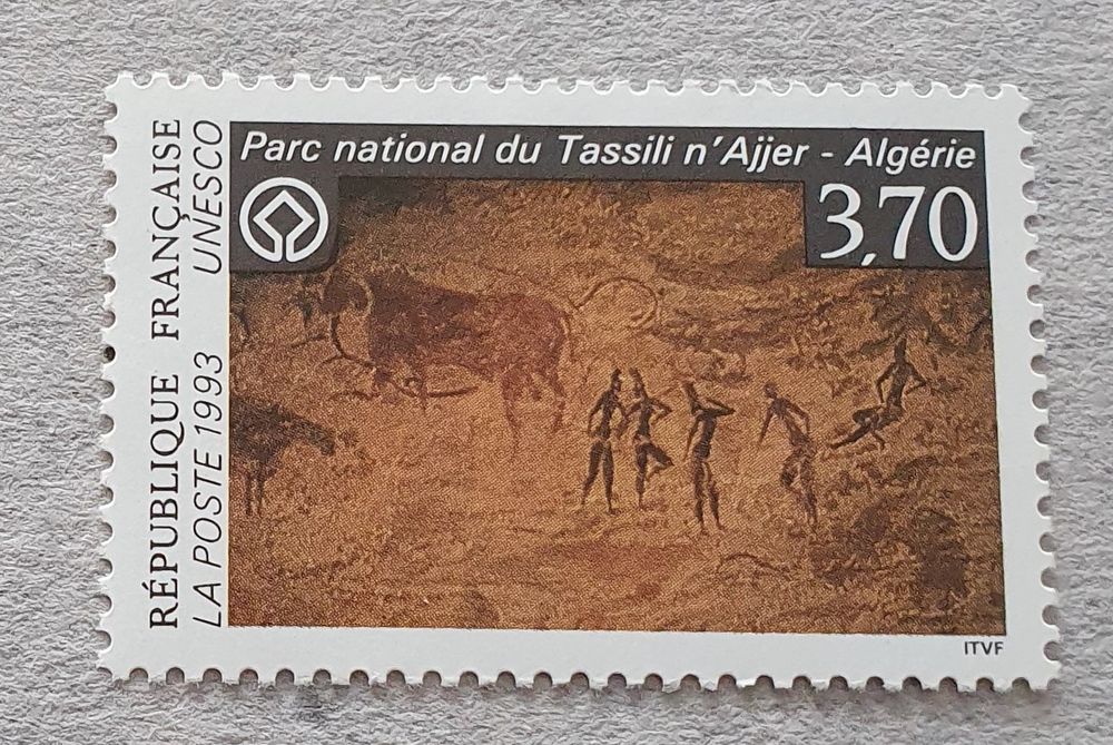 Timbres Service 108 - 109 - 111 - 112 - 113 Neufs 