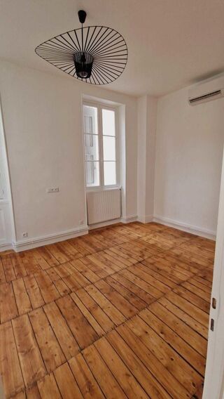  H�tel Particulier � vendre 10 pi�ces 181 m�