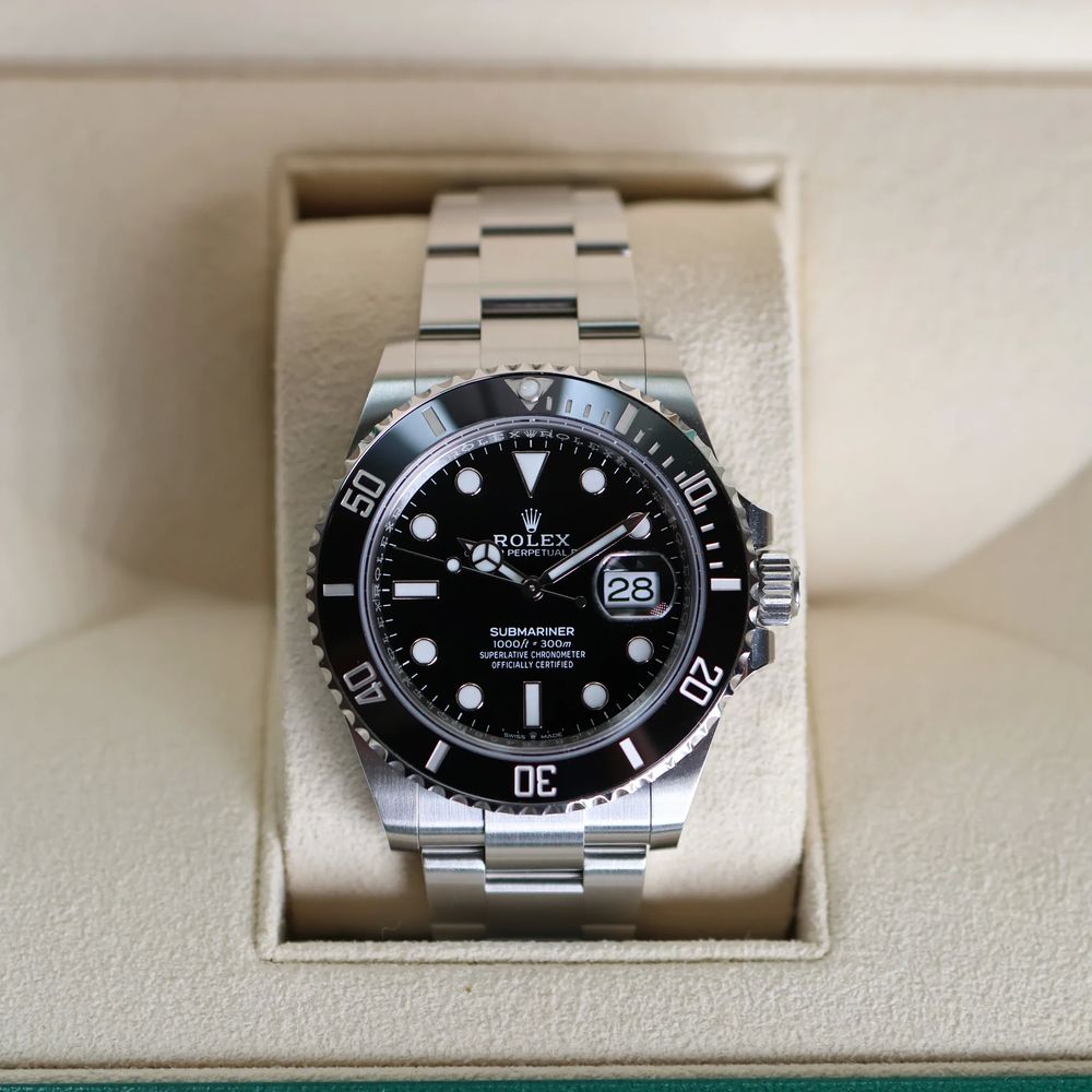 ROLEX SUBMARINER DATE ? R&Eacute;F. 126610LN
Bijoux et montres