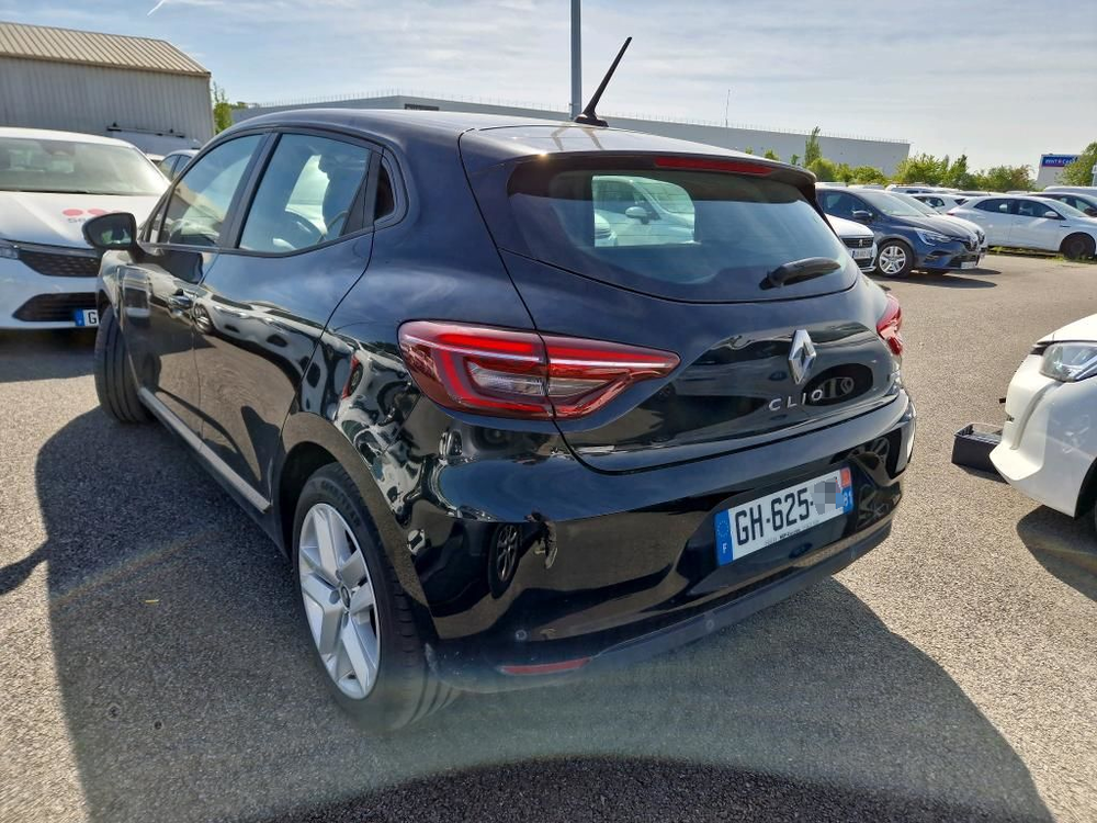 Clio V Clio E-Tech 140 - 21N Business 2022 occasion 93160 Noisy-le-Grand