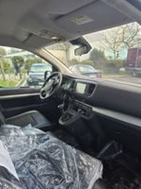 Vivaro VIVARO CA FIXE L2 1.5 DIESEL 120 CH PACK CLIM 2021 occasion 93110 Rosny-sous-Bois