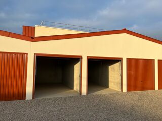  Parking / Garage � louer 13 m� Beynost