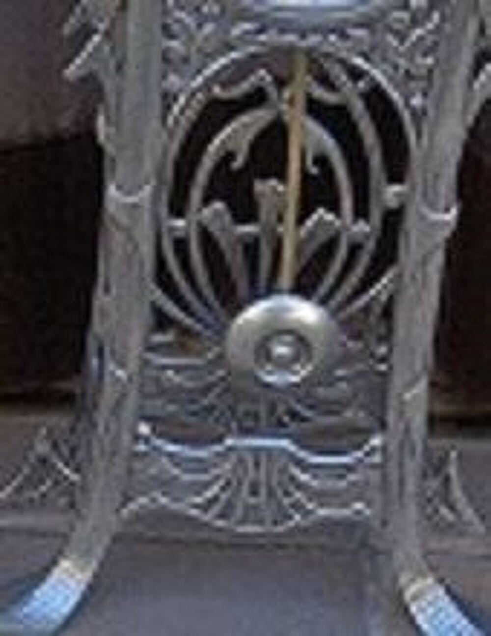 Pendule en Etain - Excellent &eacute;tat g&eacute;n&eacute;ral - 