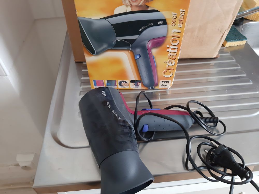 SECHE CHEVEUX Electroménager
