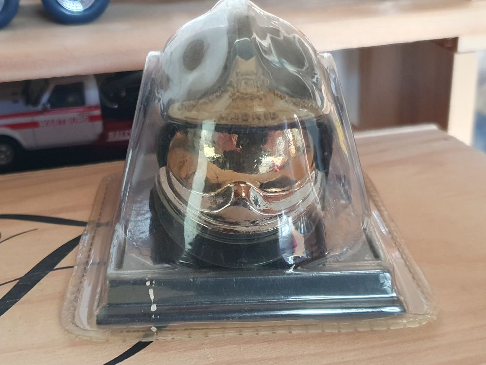 CASQUES POMPIERS LOT N&deg; 2
